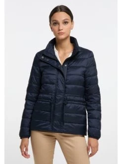 Auslauf ✔️ Große Größen DreiMaster Klassik Übergangsjacke Mit Leichter Wattierung Tuxe In Nachtblau Günstig Kaufen 💯 -Dreimaster-klassik Verkäufe dreimaster klassik ubergangsjacke mit leichter wattierung tuxe in nachtblau 2