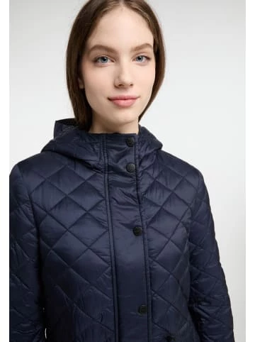 Billig 💯 Große Größen DreiMaster Klassik Übergangsmantel Mit Leichter Wattierung Tuxe In Nachtblau Günstig Kaufen ⌛ 7 Billig 💯 Große Größen DreiMaster Klassik Übergangsmantel Mit Leichter Wattierung Tuxe In Nachtblau Günstig Kaufen ⌛ – Bild 5